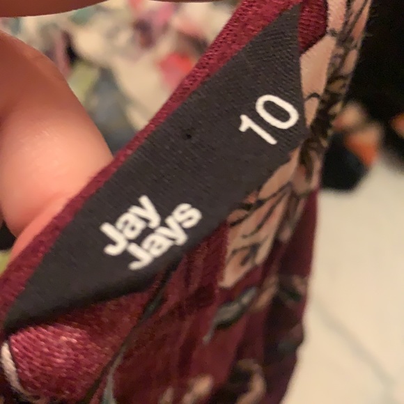 Gorgeous Burgundy Floral Romper - Picture 4 of 4